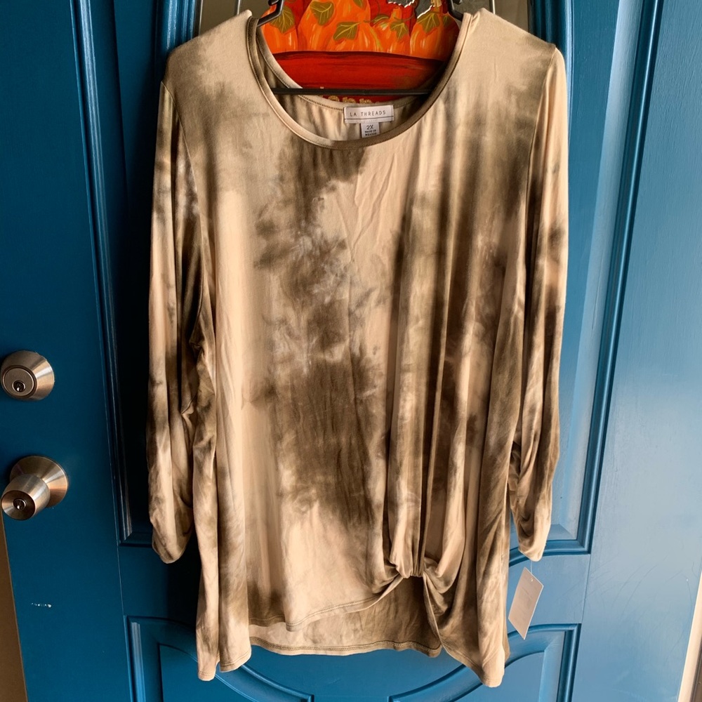 Knotted Flowy Tunic Top